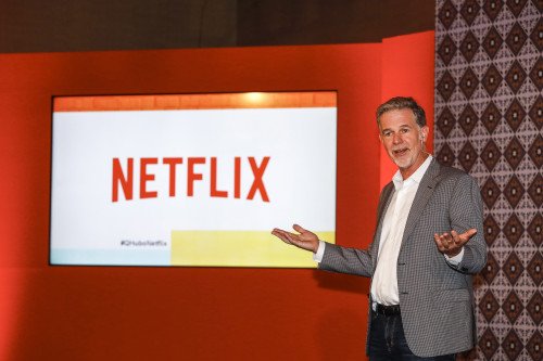 Генеральный директор Netflix Рид Хастингс объясняет, почему его компания так хорошо платит